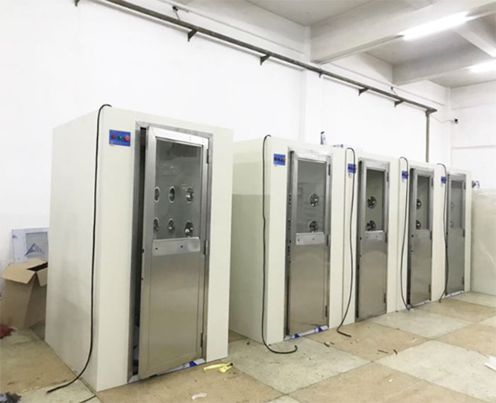 風淋室尺寸:1200風淋室,1300風淋室,1400風淋室,1590風淋室。 風淋室尺寸:1200風淋室,1300風淋室,1400風淋室,1590風淋室。