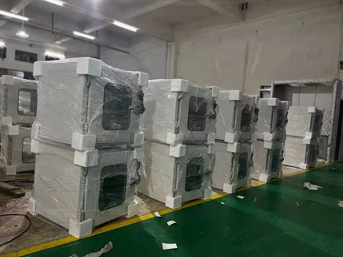 傳遞窗作為實驗室和潔凈室中的重要設(shè)備 傳遞窗作為實驗室和潔凈室中的重要設(shè)備